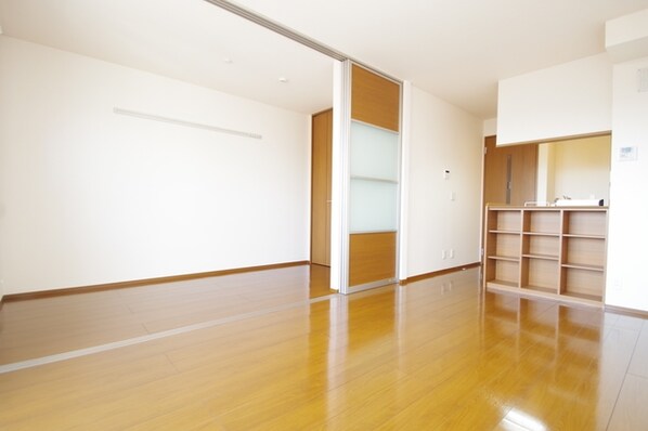 ヴィーブル草薙の物件内観写真